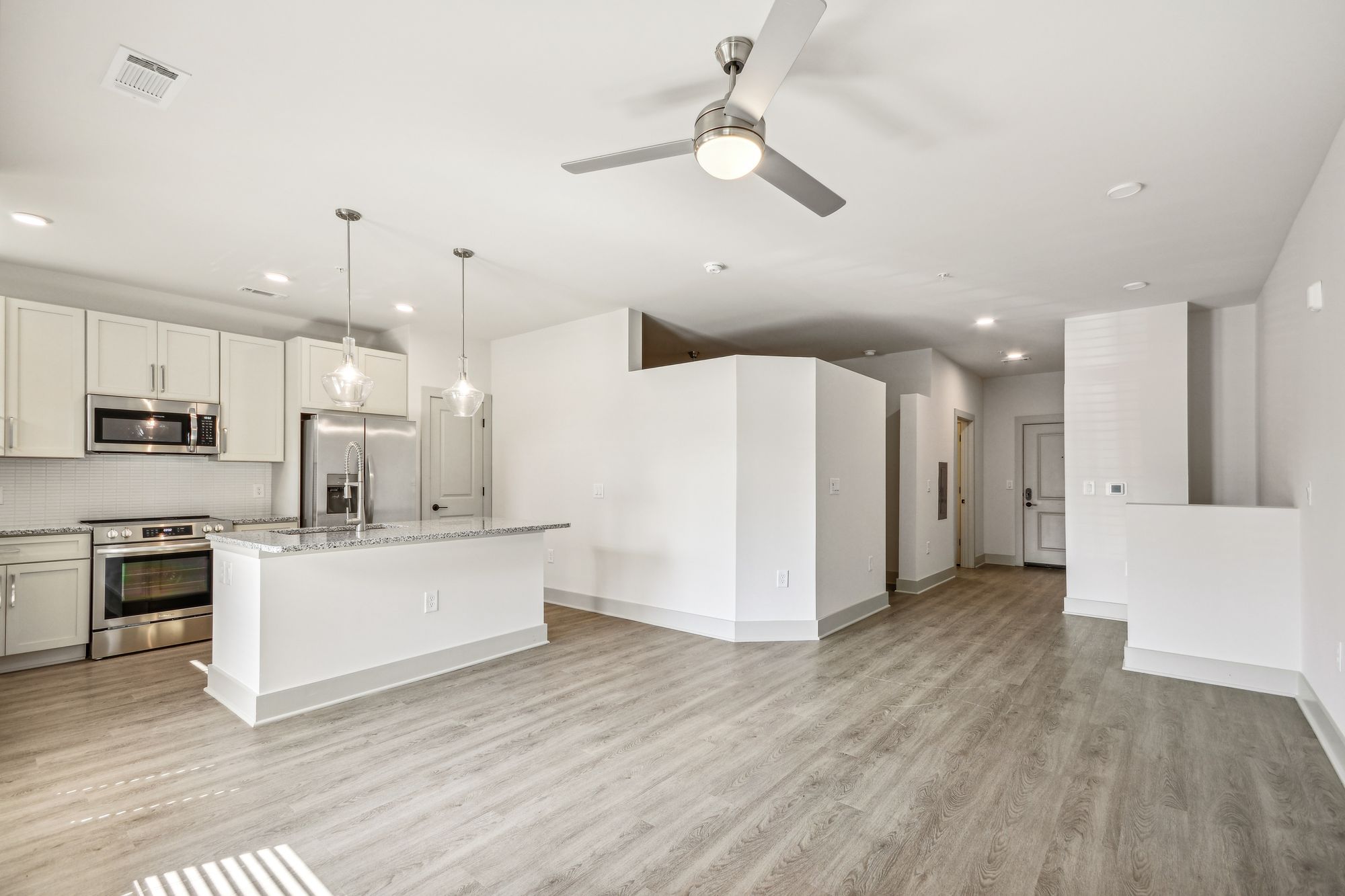 thesutton_vacantmodellivingarea-3-_september2024_highres